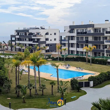 Deluxe With Sea Views Pf8